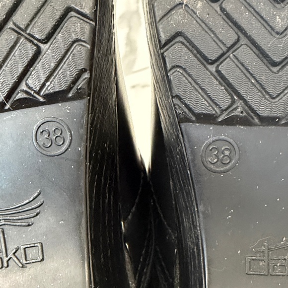Dansko Clogs - Picture 9 of 10
